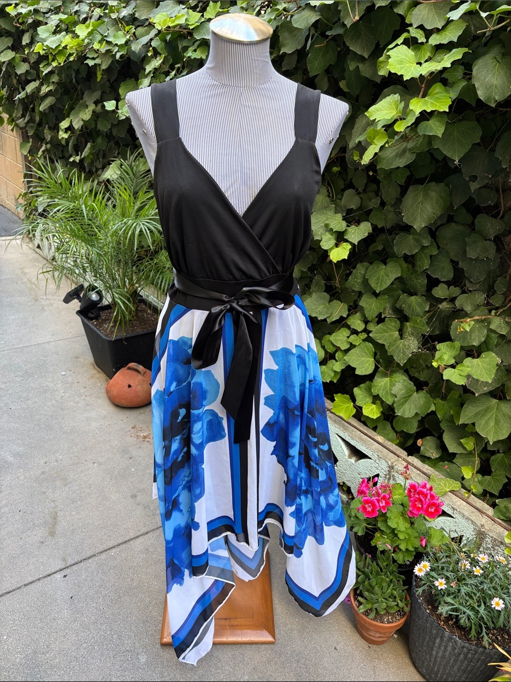 Fresh of LA Black and Blue Floral Fit-and-Flare Dress